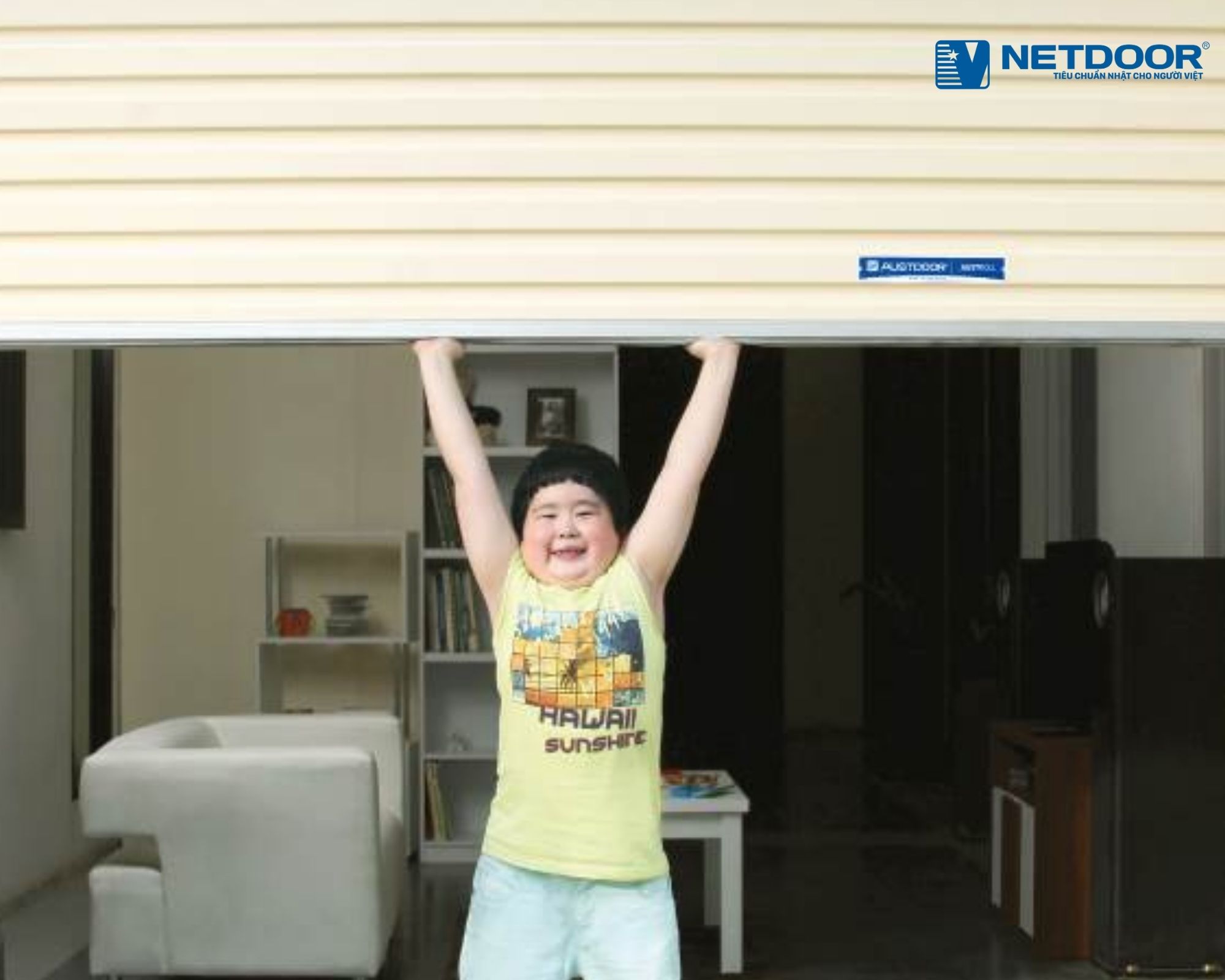 Cửa cuốn kéo tay không phụ thuộc vào điện khi vận hành