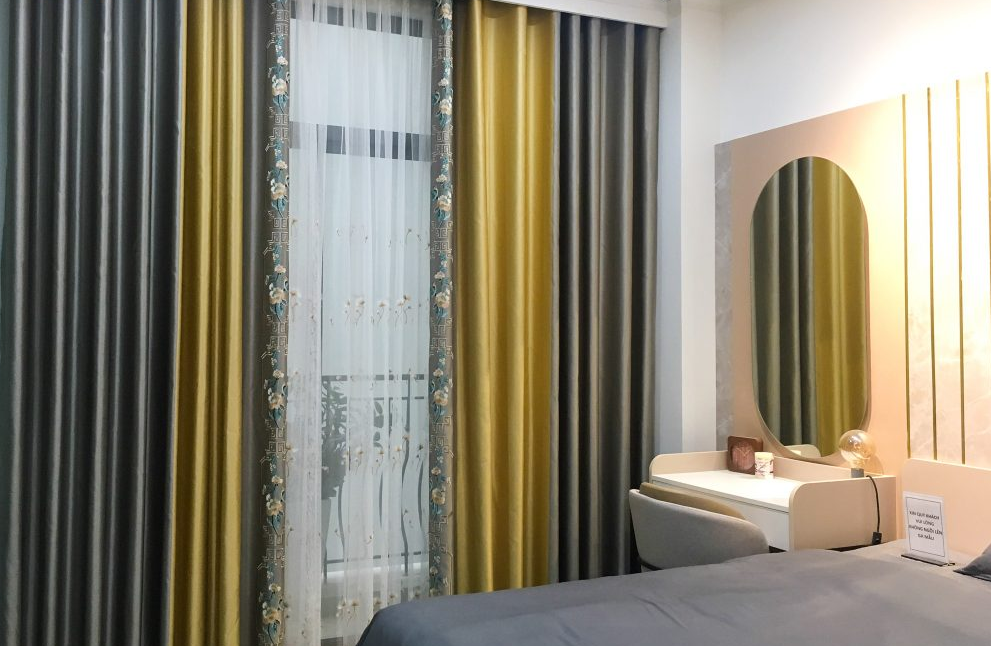 Rèm chống nóng cửa kính