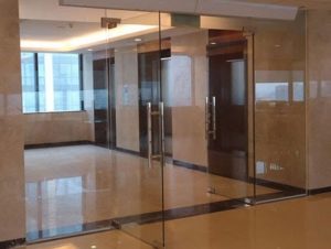 Cửa kính cường lực